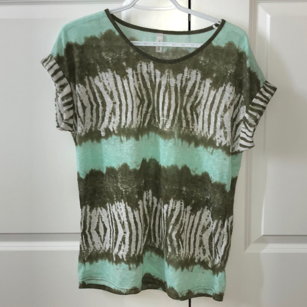 Patterned T-Shirt with Rolled Sleeves - soyaconcept